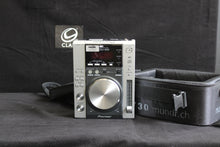 Load image into Gallery viewer, Pioneer CDJ-200 cd player discotype