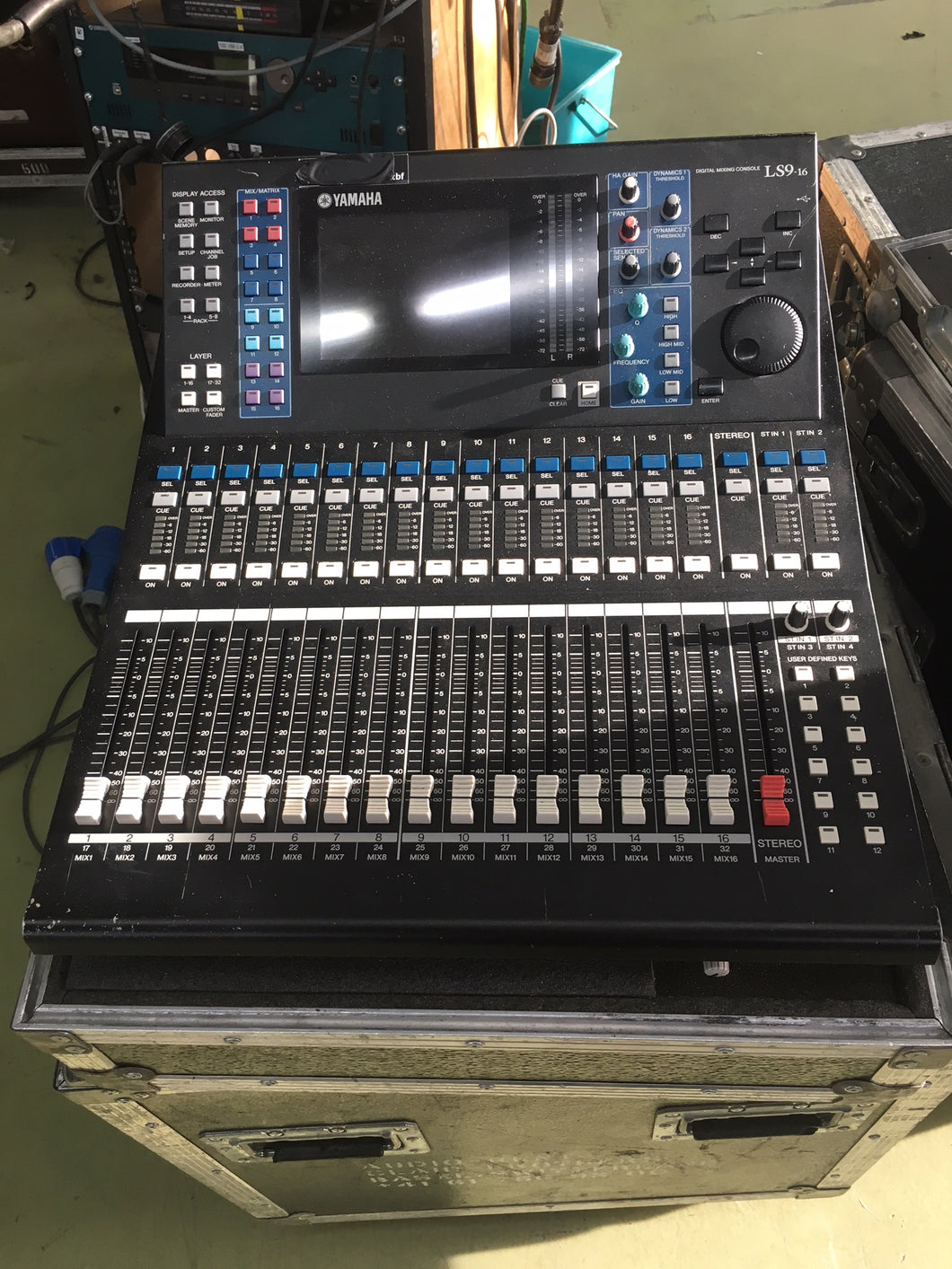 Yamaha LS9 16-ch Digital Mixing Console