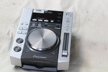 Load image into Gallery viewer, Pioneer CDJ-200 cd player discotype